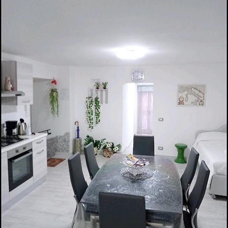 Apartament Nunzia'S House Napoli Zewnętrze zdjęcie