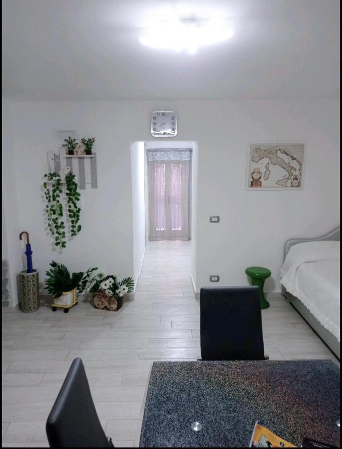 Apartament Nunzia'S House Napoli Zewnętrze zdjęcie