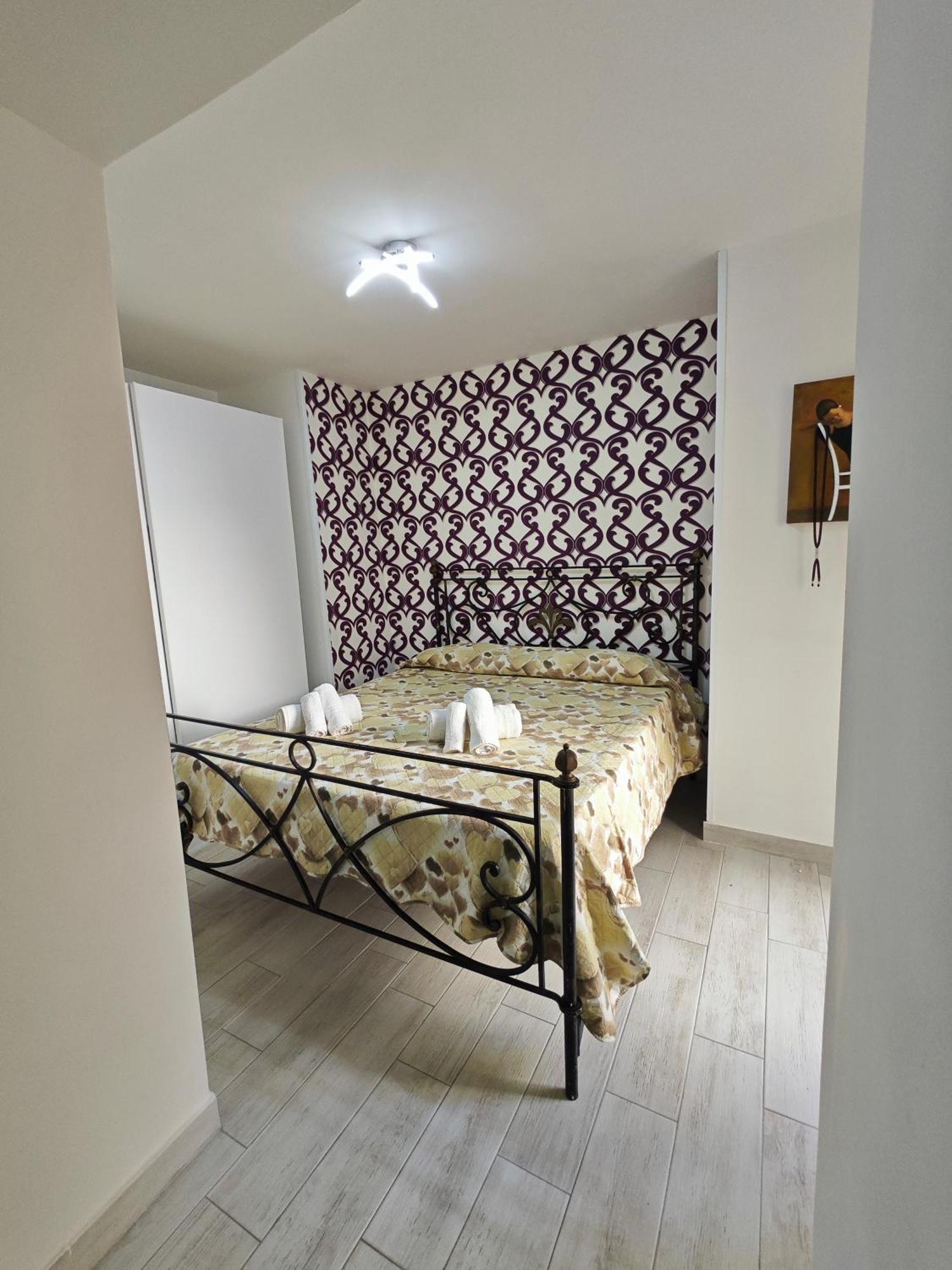 Apartament Nunzia'S House Napoli Zewnętrze zdjęcie