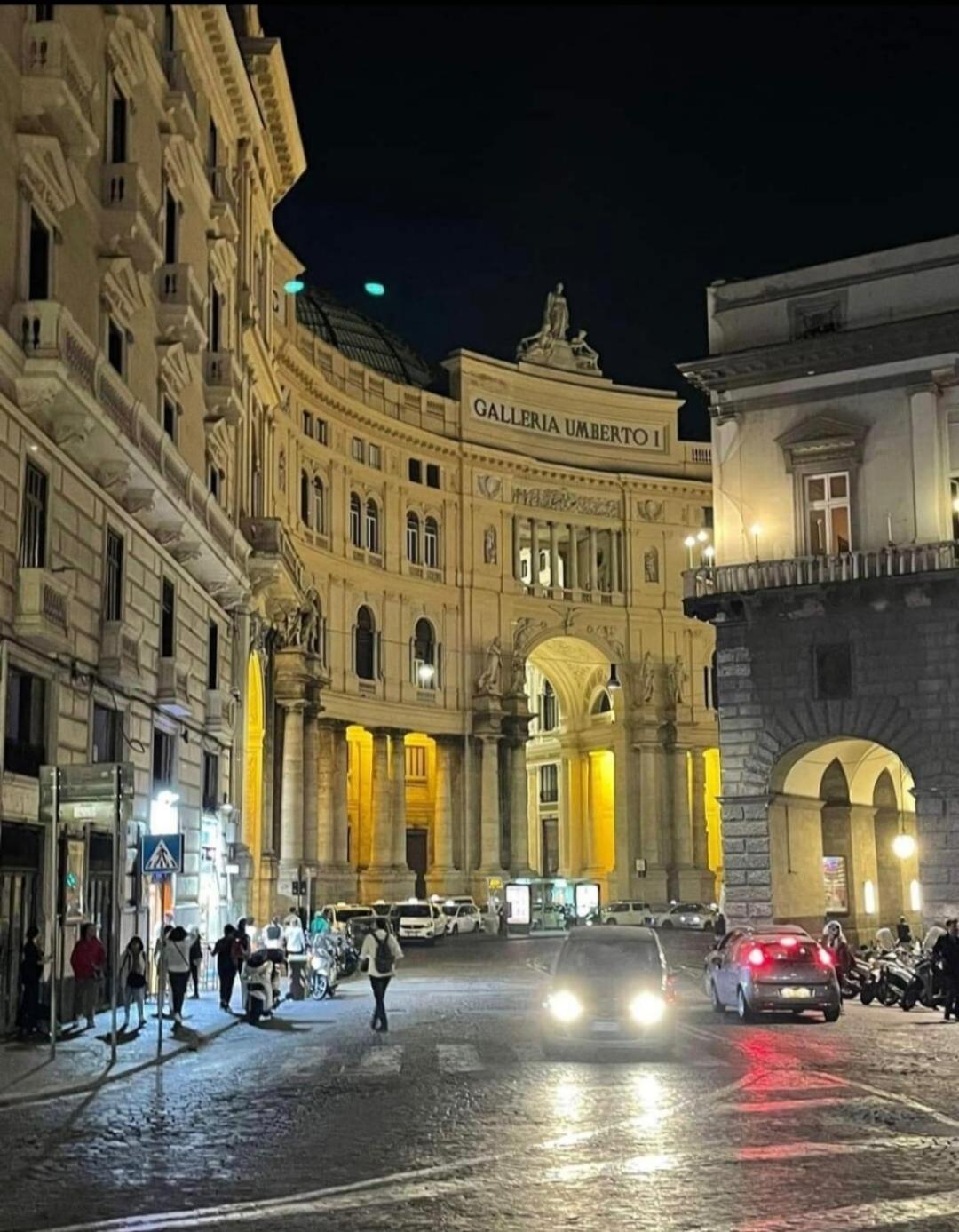 Apartament Nunzia'S House Napoli Zewnętrze zdjęcie