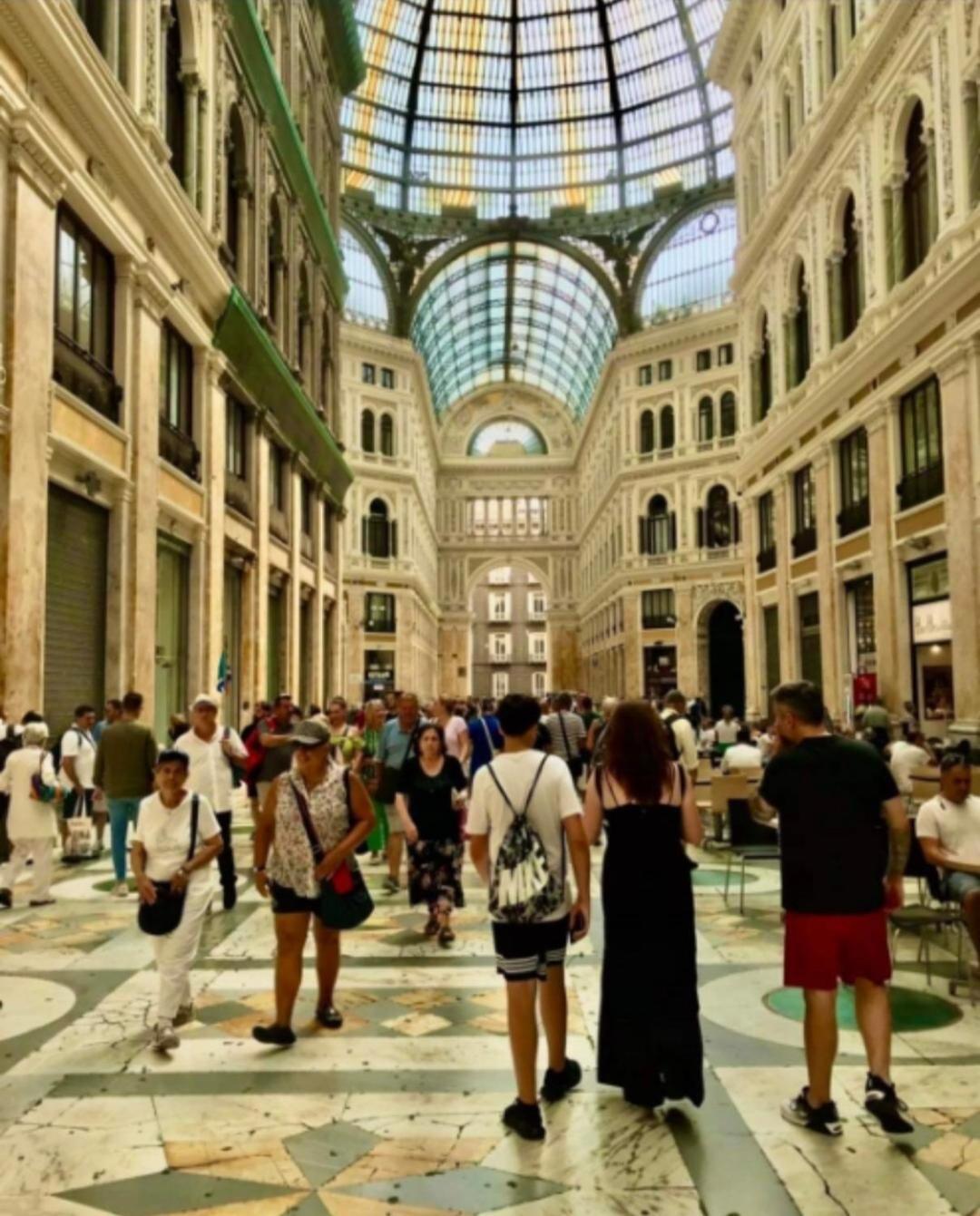 Apartament Nunzia'S House Napoli Zewnętrze zdjęcie